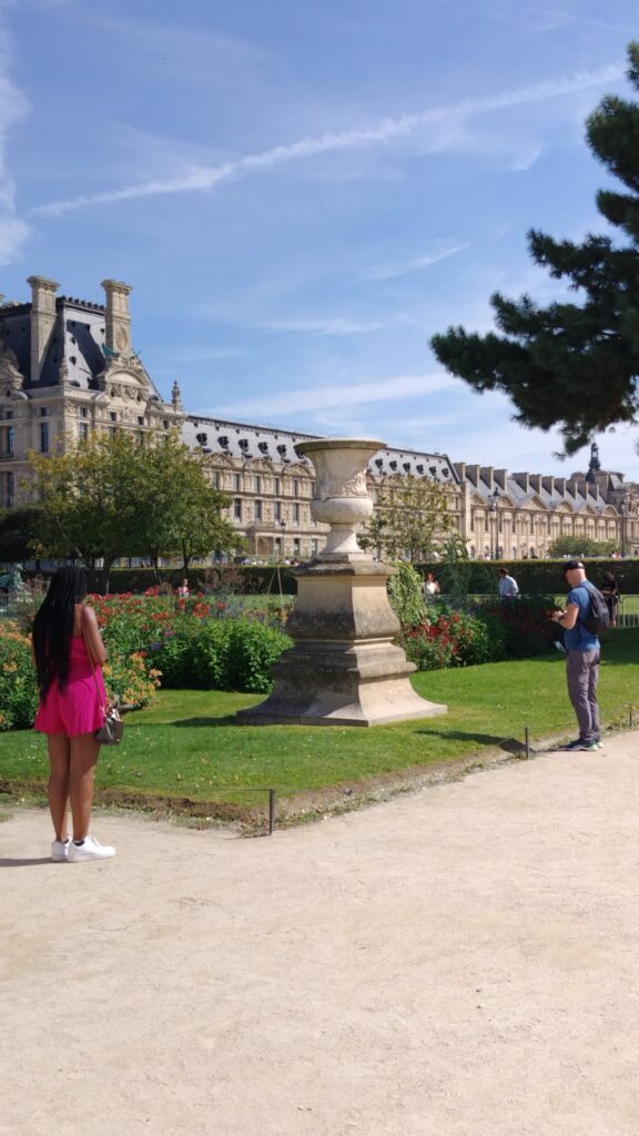 ClkKV1NuYXBjaGF0LzEzLjU1LjAuNDkgKENQSDI0NjU7IEFuZHJvaWQgMTUjVC5SNFQyLjFlOGFjYWItMTc4MWUtM2EzYSMzNTsgZ3ppcCkgVi9NVVNIUk9PTQ==